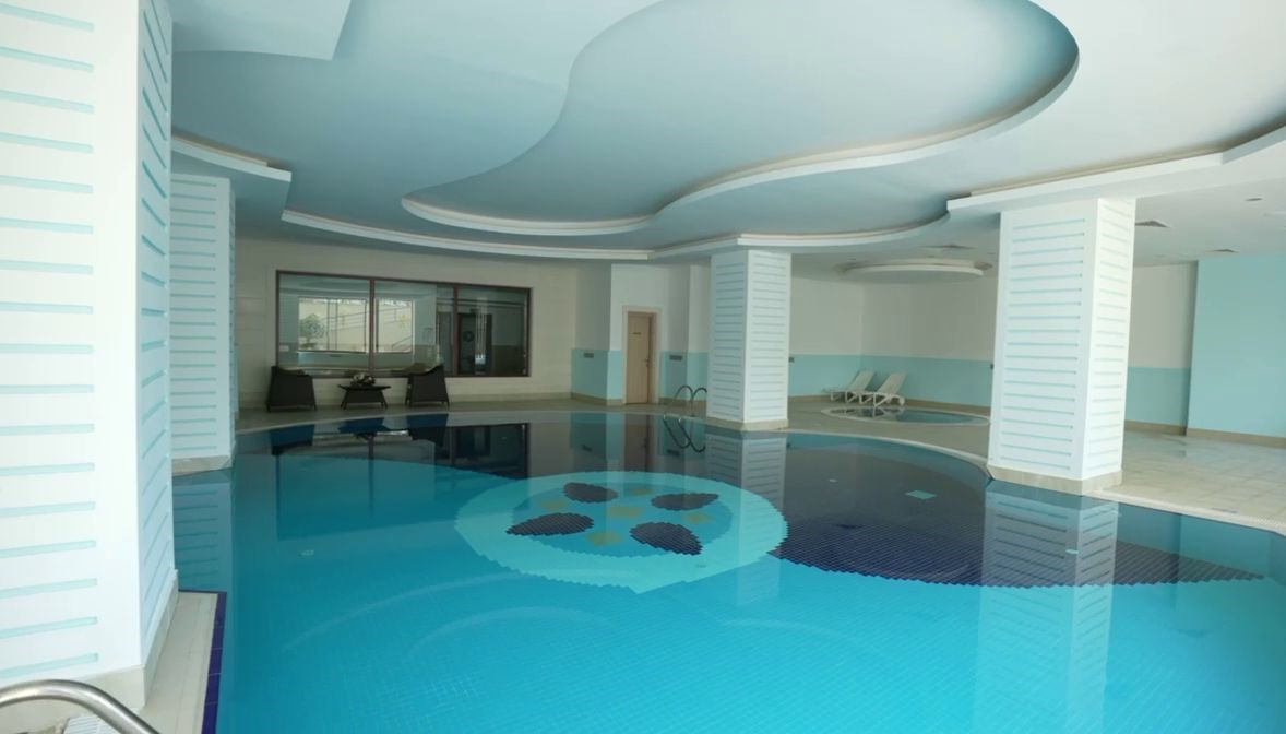 Piscine intérieure